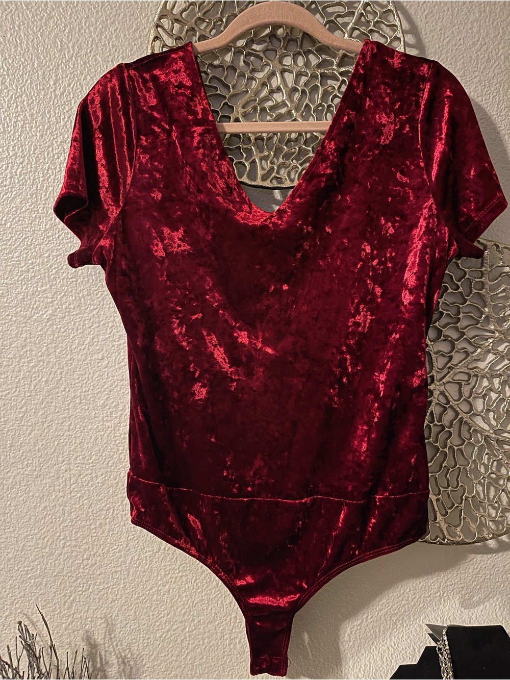 Lucky Brand Velvet V-Neck Burgundy Bodysuit